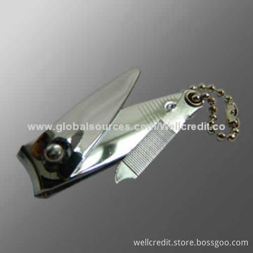 Nail clipper with file and chain in durable usage